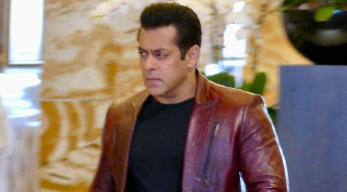 Salman Khan la filmări în hotelul Abu Dhabi, 2 aprilie 2018
