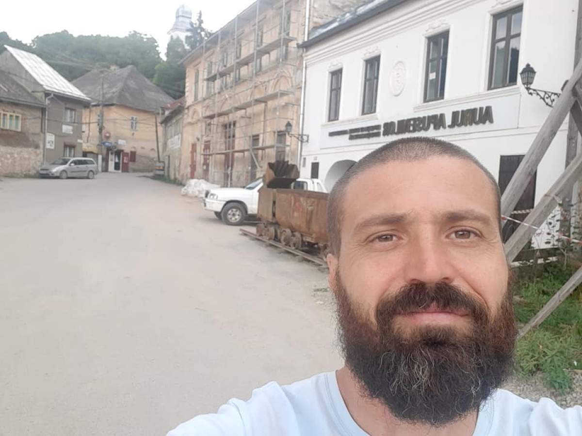 Profesor din Oradea pledează pentru proteste anti-Covid! „Stăm precum animăluțele în țarc” / VIDEO
