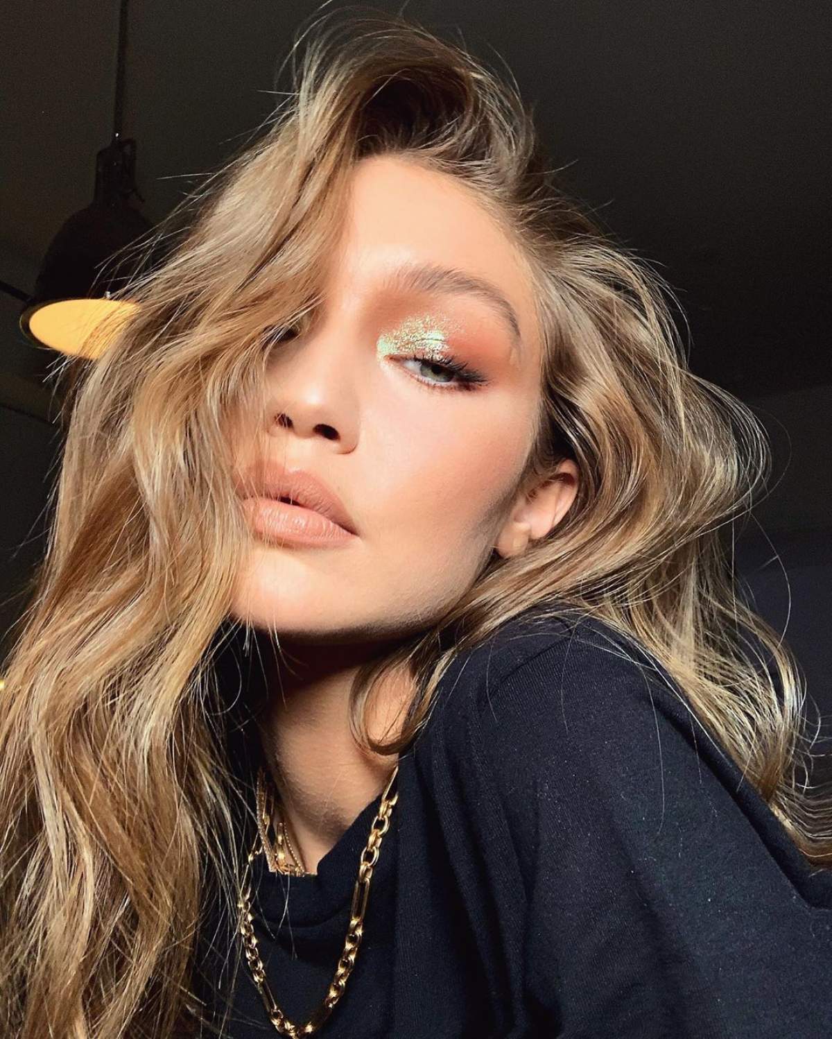 Gigi Hadid a născut!