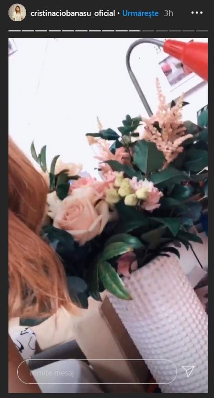 Cristina Ciobănașu a primit un buchet de flori de la Vlad Gherman