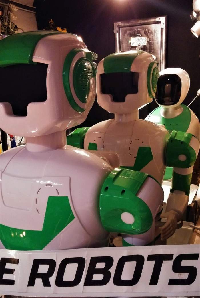 Robotii chelneri din restaurantul din Marea Britanie