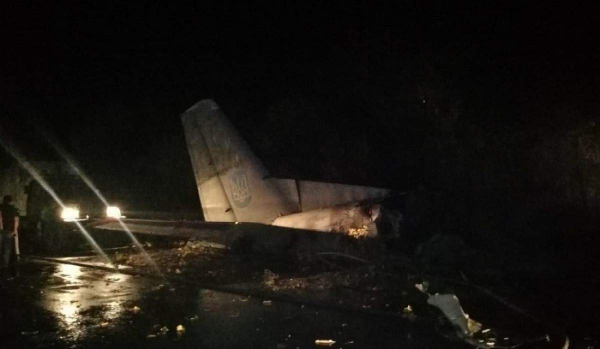 Un avion militar s-a prăbușit în Ucraina! Zeci de persoane au murit / VIDEO