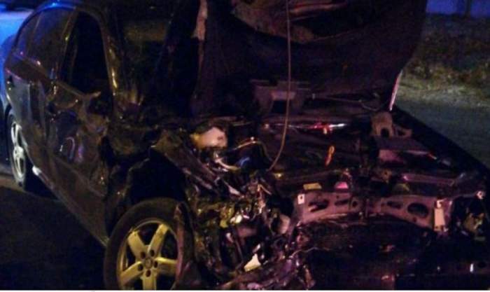 Mașina distrusă în accidentul de pe Drumul de Centură Galați