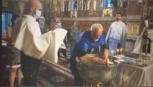 Mihai Bendeac a devenit naș de botez! Imagini cu actorul de la biserică!