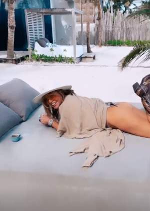 Loredana Groza, cu posteriorul la soare! Jurata X Factor a purtat cel mai sexy body pe plajele din Tulum / FOTO