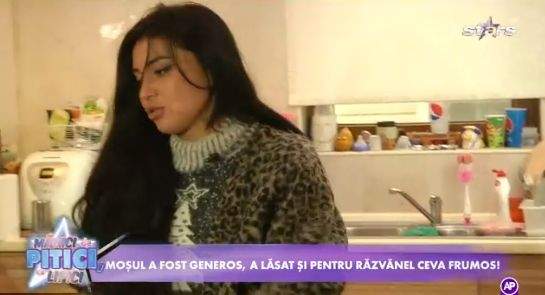 Elena Ionescu, curtată de un bărbat misterios, dar foarte romantic: ”Primesc flori, scrisori și ciocolată”