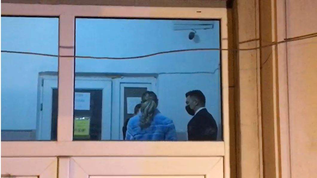 Bianca Drăgușanu a ajuns de urgență la Poliție! Ce a pățit celebra blondină / VIDEO PAPARAZZI