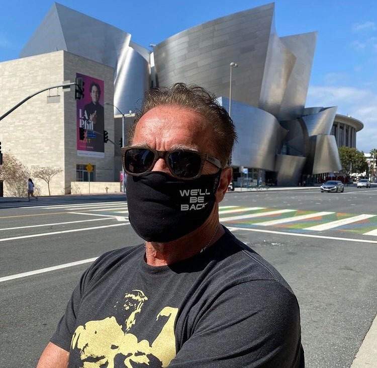 Arnold Schwarzenegger – vaccinat împotriva COVID-19
