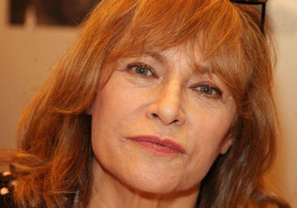 Cine a fost Nathalie Delon, fosta sotie a lui Alain Delon, care a murit la 79 de ani