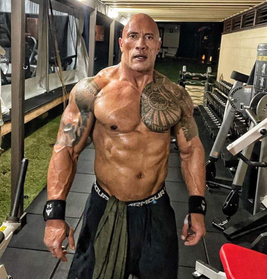 Ce talent și-a descoperit Dwayne Johnson în timpul carantinei! Actorul nu mai joacă în filme și nici nu se mai luptă în ring: „Mâini de aur / FOTO