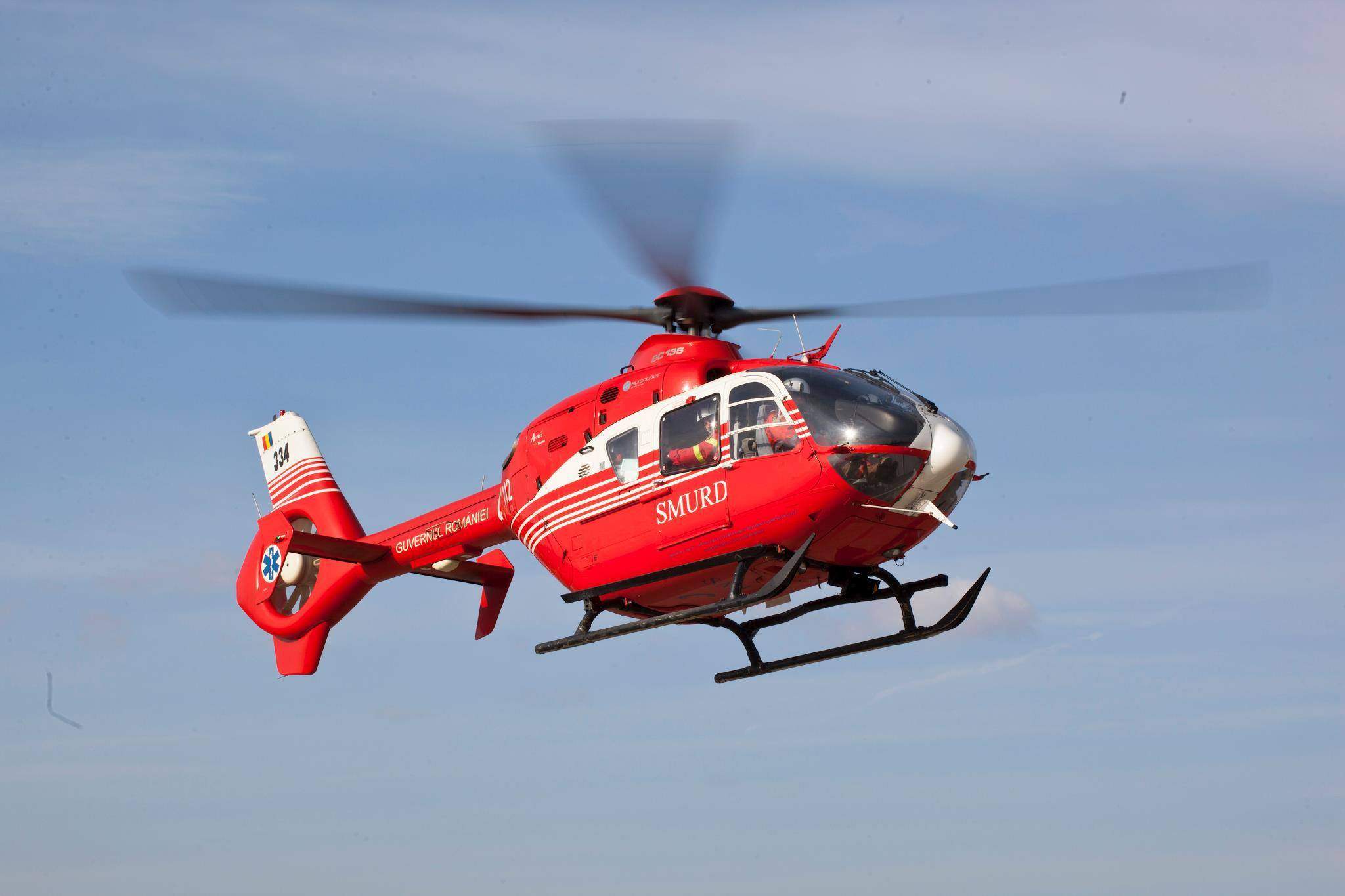 Fetița a fost transportată la spital cu elicopterul SMURD