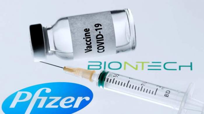 Imagine ilustrativa cu o doza de vaccin anti-covid-19 de la Pfizer