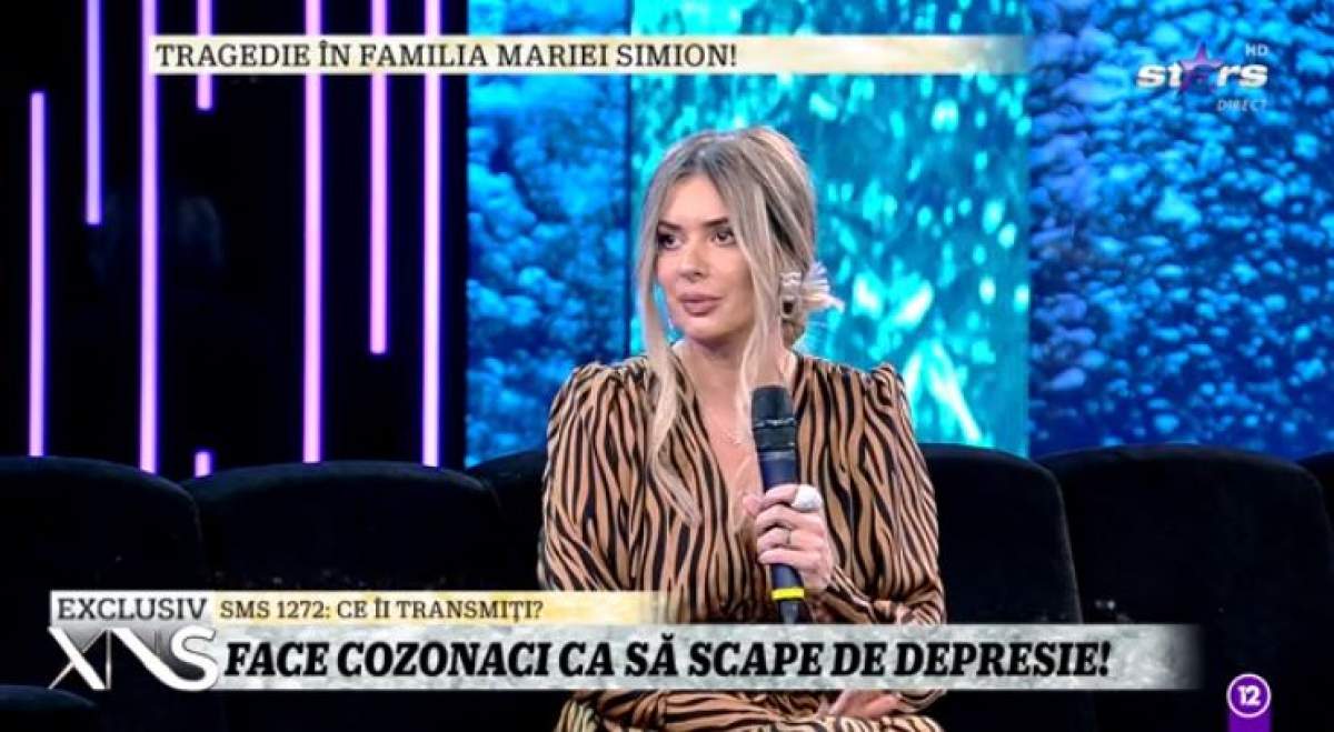 Maria Simion este la Xtra Night Show, poarta o rochie animal print