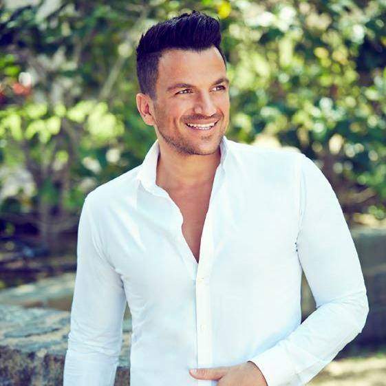 Peter Andre, diagnosticat cu COVID-19. Care este starea de sănătate a artistului. „Se simțea extrem de rău și de obosit”