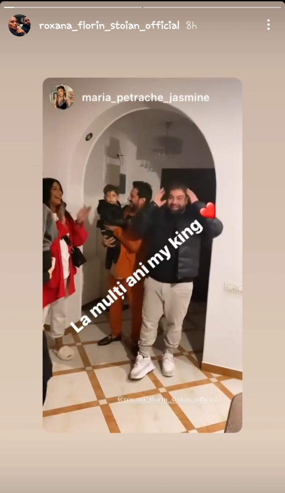 Florin Salam, petrecere surpriză de ziua sa de naștere din partea familiei. Artistul a împlinit frumoasa vârstă de 42 de ani / VIDEO