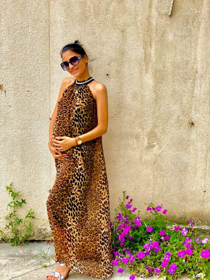 Cântăreața Dodo s-a declarat anti-vaccin, după ce a fost infectată cu SARS-CoV-2. Artista este însărcinată în opt luni: ”Nu mai am nimic”