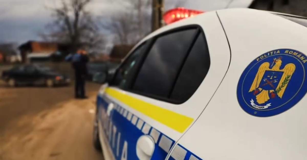 Masina de Politie Poliţişti din Vaslui, bătuţi cu bestialitate de două femei. Au fost trântiți pe jos și s-au ales cu hainele rupte. Care a fost motivul