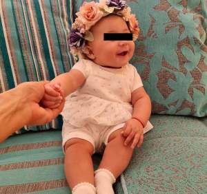 Claudia Neghină și-a botezat fetița în Ibiza. Evenimentul a fost unul restrâns: ”Am vrut ca cea mică să se simtă bine”