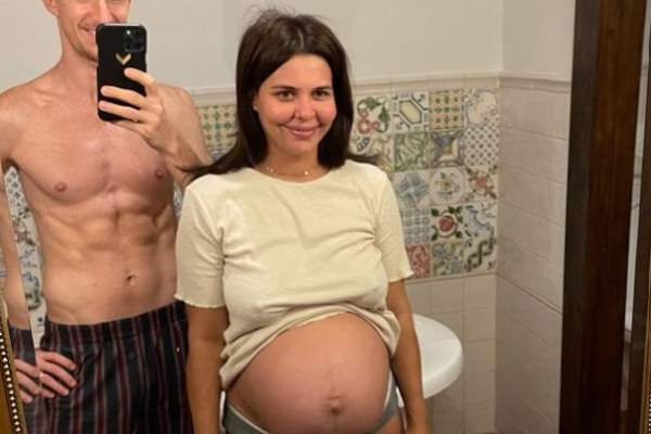 Andreea Popescu a născut! Fosta dansatoare a Deliei și soțul ei au devenit părinți pentru a doua oară / FOTO
