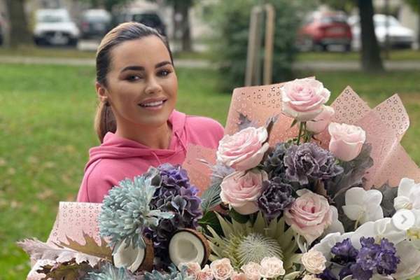 Carmen de la Sălciua își sărbătorește ziua de naștere. Ce vârsta a împlinit cântăreața