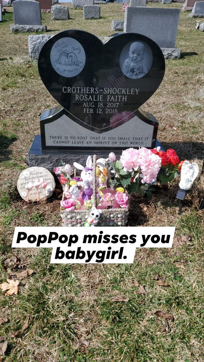 Un tată de 22 de ani și-a zgâlțâit copilul până la moarte. Bărbatul era nervos din cauză că a fost jignit, într-un joc online