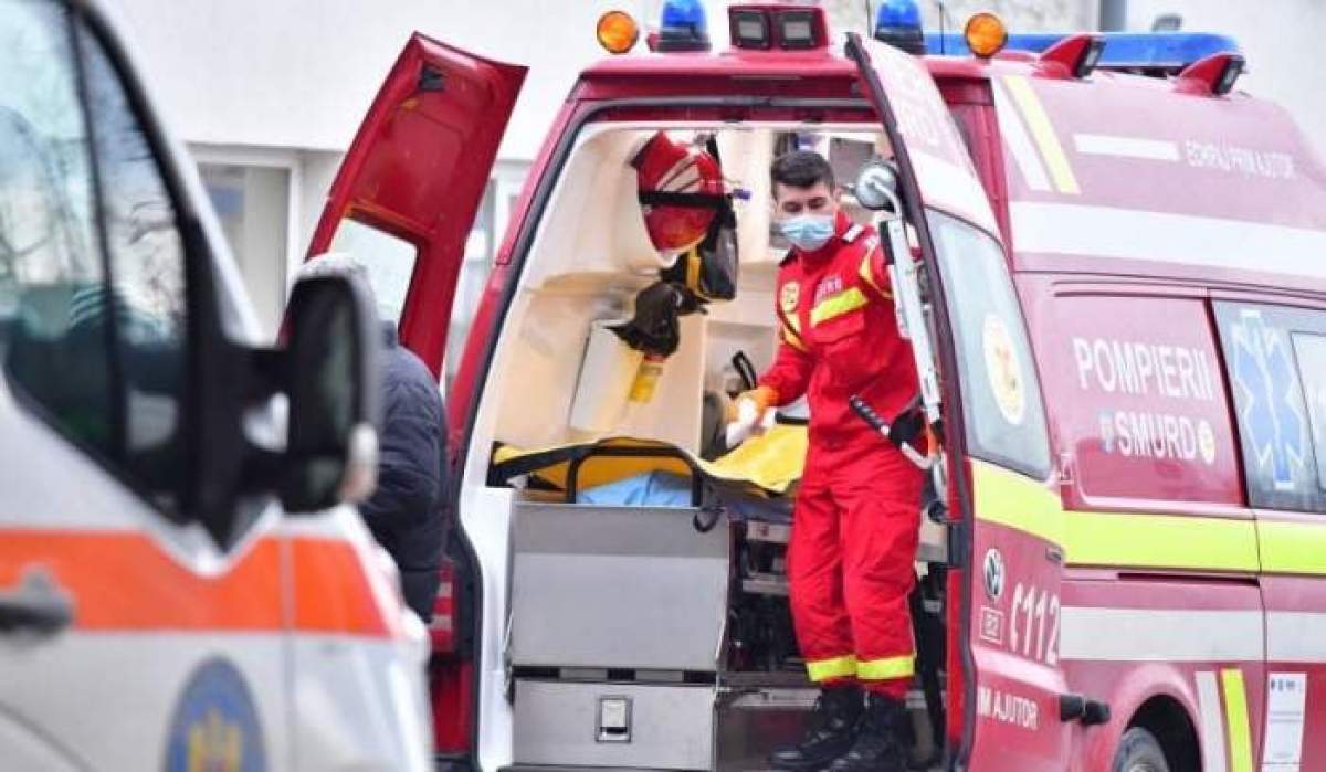 Tragedie fără margini în Neamț! Un bărbat a murit după ce a încercat să oprească un tractor care o luase la vale