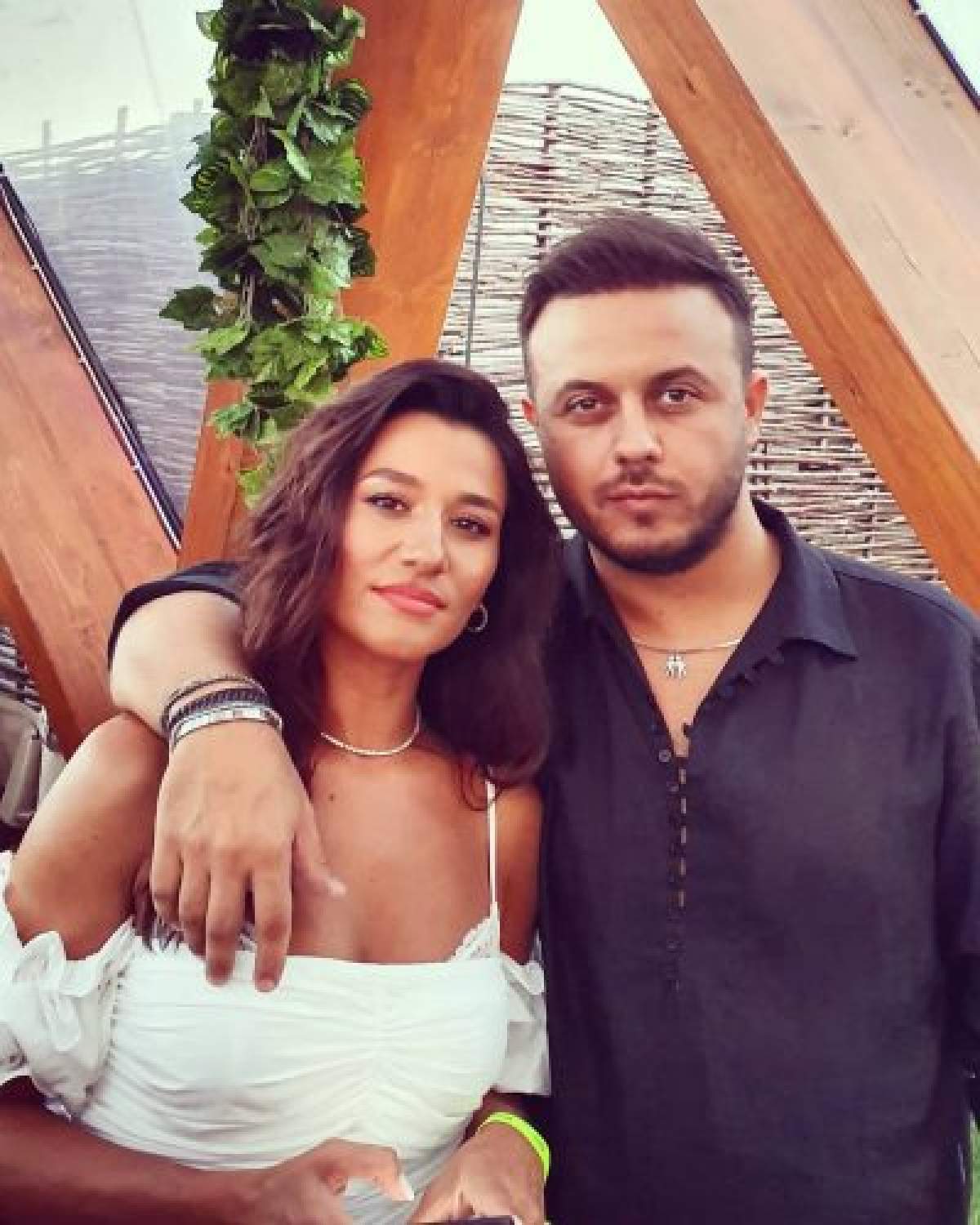 Claudia Pătrășcanu și Gabi Bădălău Claudia Pătrășcanu a decis să renunțe la tot și să divorțeze de Gabi Bădălău. Cei doi soți se judecă de mai bine de doi ani