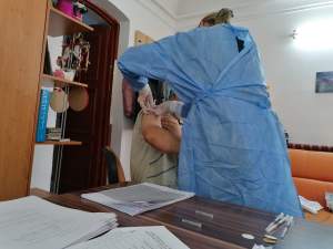 S-a închis un centru de vaccinare din Capitală. 168 de persoane sunt audiate, pentru certificate false de imunizare