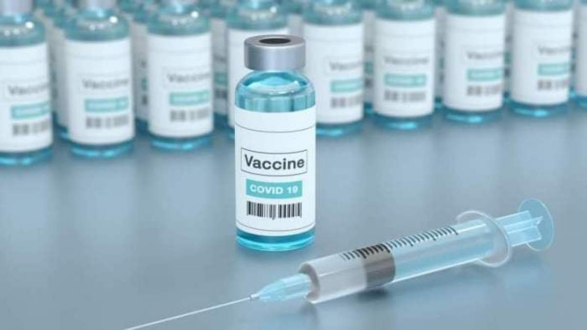 Specialiștii americani recomandă și a 4-a doză de vaccin anti-COVID-19. Care sunt persoanele vizate