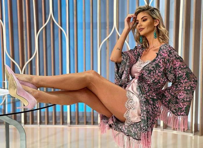 Ramona Olaru a fost îndrăgostită în secret de un fotbalist. Asistenta TV, totul despre trecutul ei amoros: "Nu trebuie să știe"