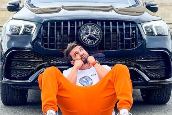 Dorian Popa și-a îngrozit fanii de pe Instagram. În ce ipostază s-a fotografiat artistul / FOTO