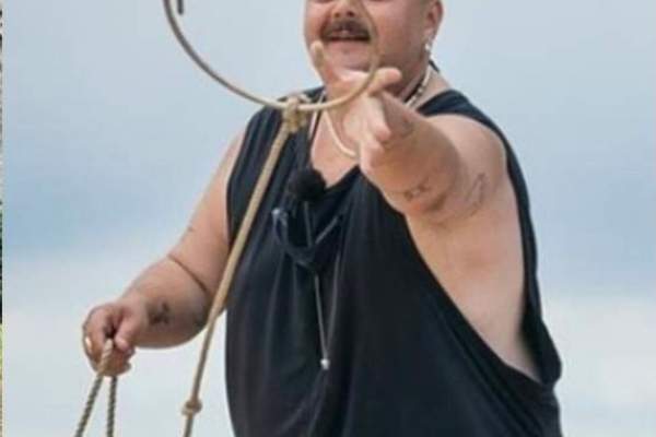 Zarug de la Asia Express, dezvăluiri despre funcțiile părinților lui: „Mama mea e un lider”