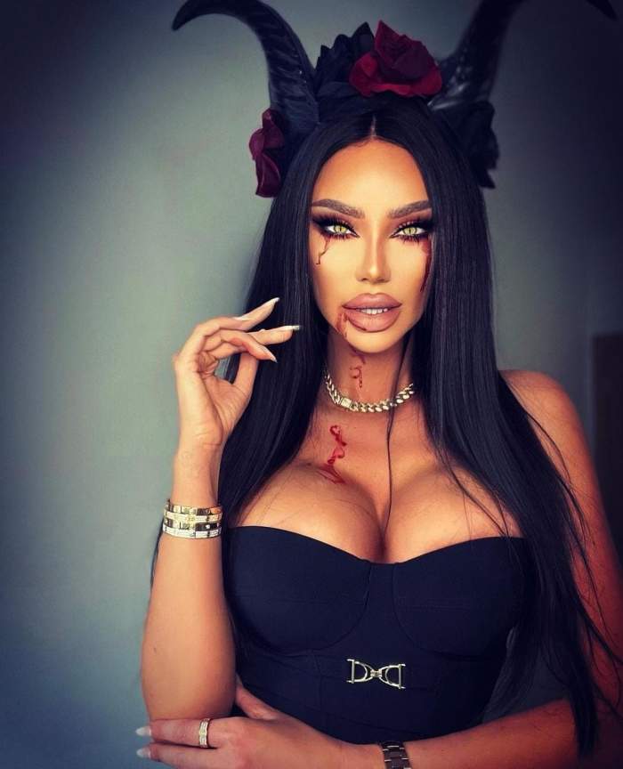 Bianca Drăgușanu și fiica sa, costumație inedită de Halloween. Cum au pozat cele două / FOTO