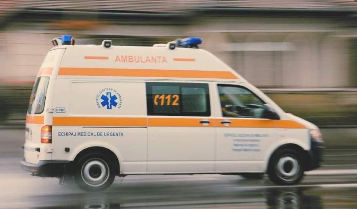 Tragedie în Vrancea! Un biciclist a murit, după ce a fost lovit de o ambulanță