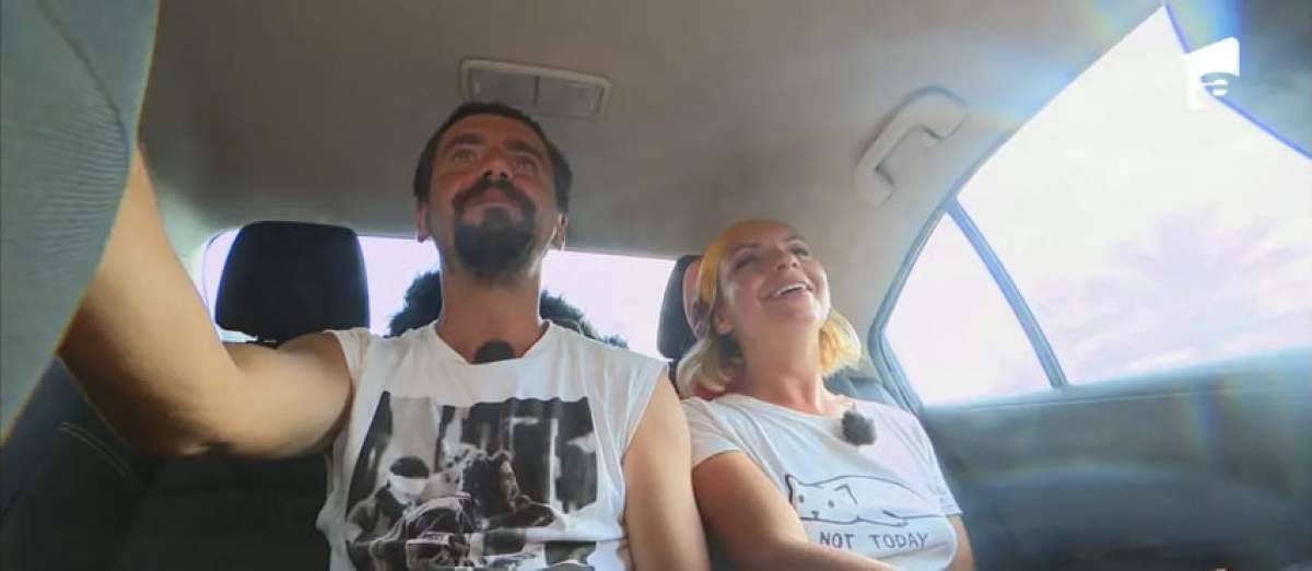 Cum au reușit Cosmin Natanticu și Eliza de la Asia Express să convingă o șoferiță să îi ducă la destinație. Eliza: "Cosmin trebuie să își aplice farmecele"