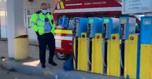 Un bărbat a murit într-o benzinărie din Constanţa, după ce a căzut într-un bazin de combustibil dezafectat / FOTO