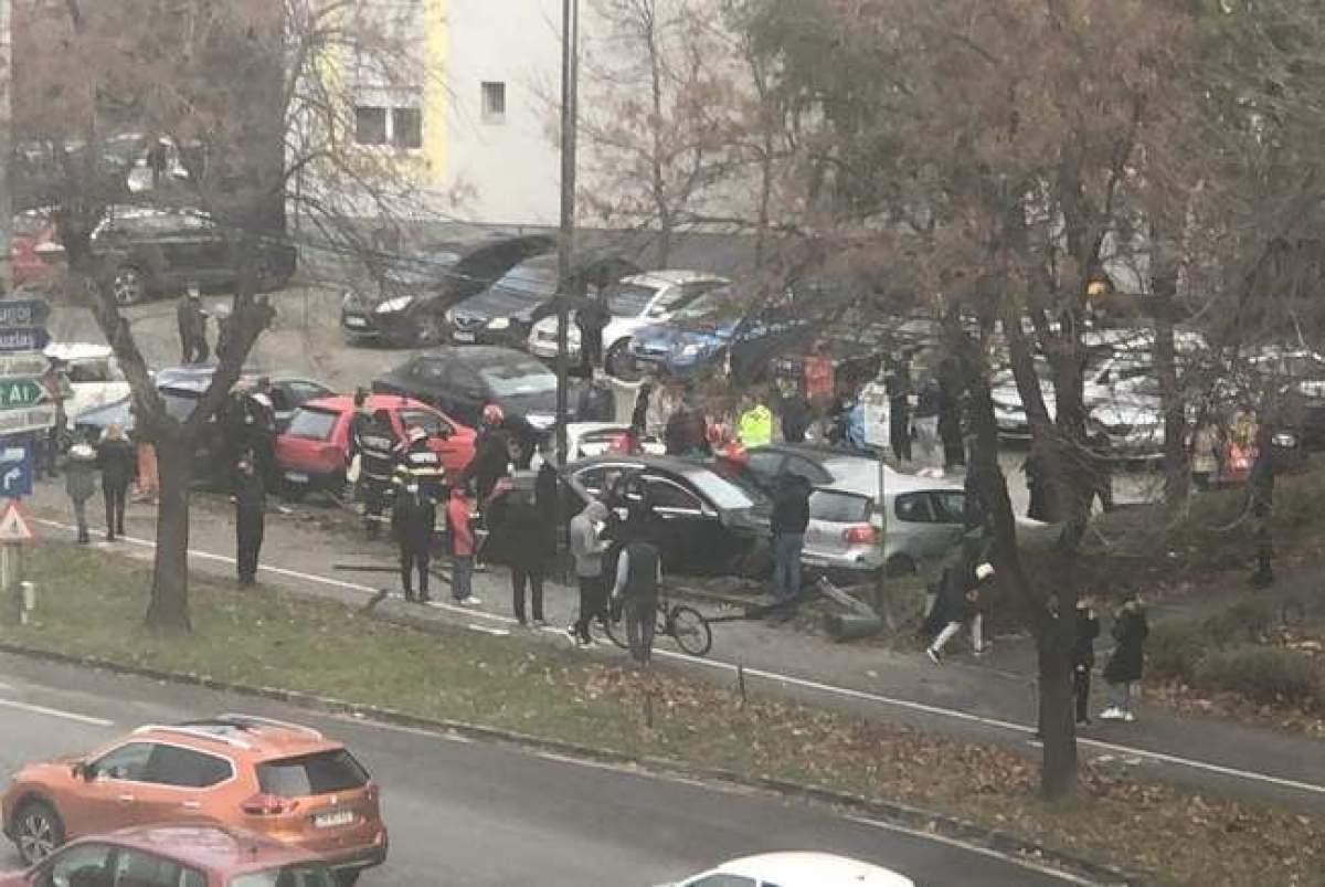 Doi bătrâni au fost spulberați pe o trecere de pietoni de un cunoscut om de afaceri din Timișoara.  Bărbatul ar fi condus cu o viteză de peste 200 de km/h / VIDEO