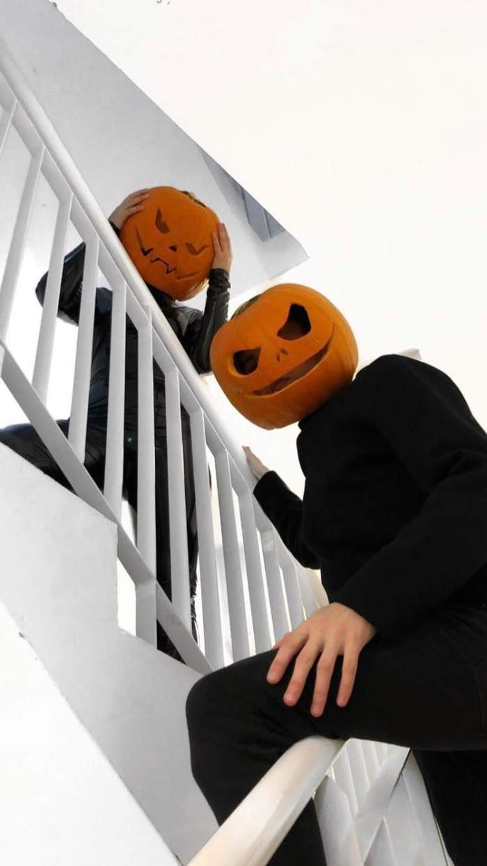 Andra Ghinea l-a dat uitării pe Lino Golden! Blondina, fotografii incendiare cu un alt tânăr pe rețelele sociale/ FOTO