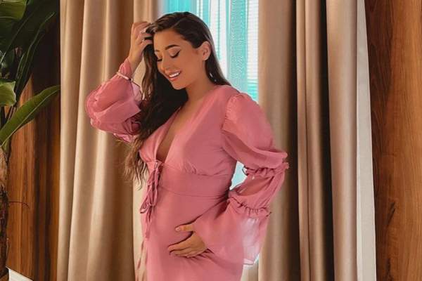 Nicole Cherry, enervantă la culme de fani! Ce a scos-o din minți pe viitoarea mămică: ”Vă dau block”