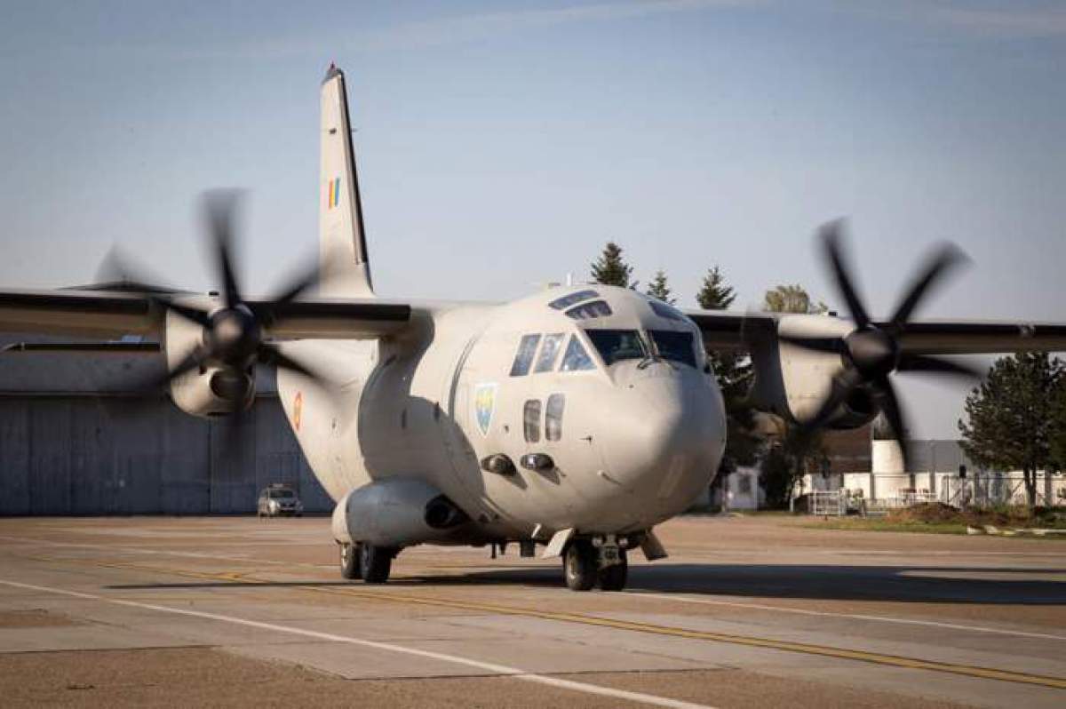 Patru pacienți cu COVID-19 au fost transferați în Italia, după ce au prezentat simptome severe ale bolii. Aceștia au fost transportați cu un avion militar