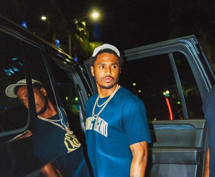 Trey Songz înainte să urce în mașină