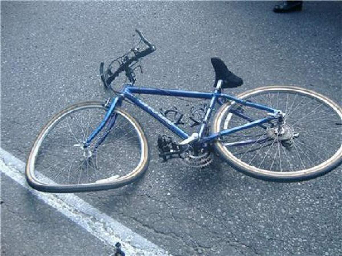 Un copil aflat pe bicicletă a fost împuşcat de un poliţist. Incidentul a avut loc cu puțin timp în urmă în Turcoaia, judeţul Tulcea