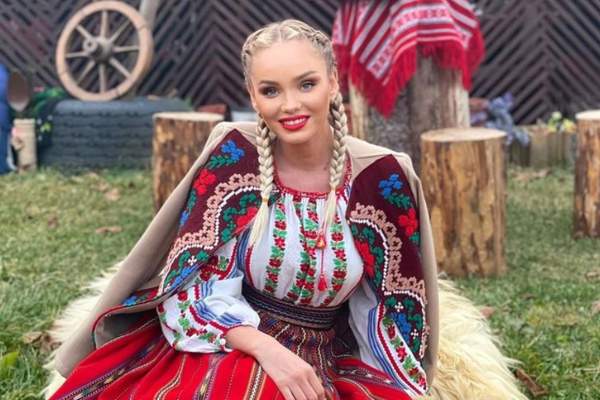 Cum arăta Maria Constantin la vârsta de 5 ani. Imagini din copilăria interpretei de muzică populară