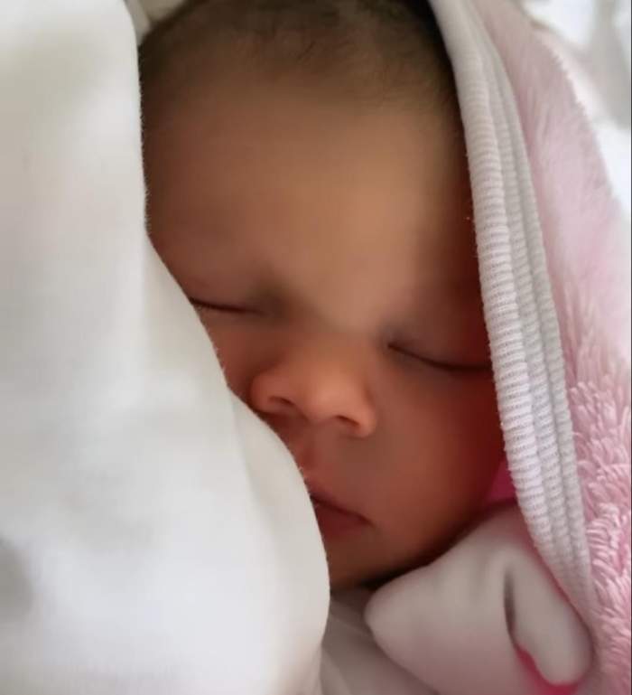 Cum arată fetița Marisei Paloma. Vedeta, fotografii de colecție cu fiica sa / FOTO