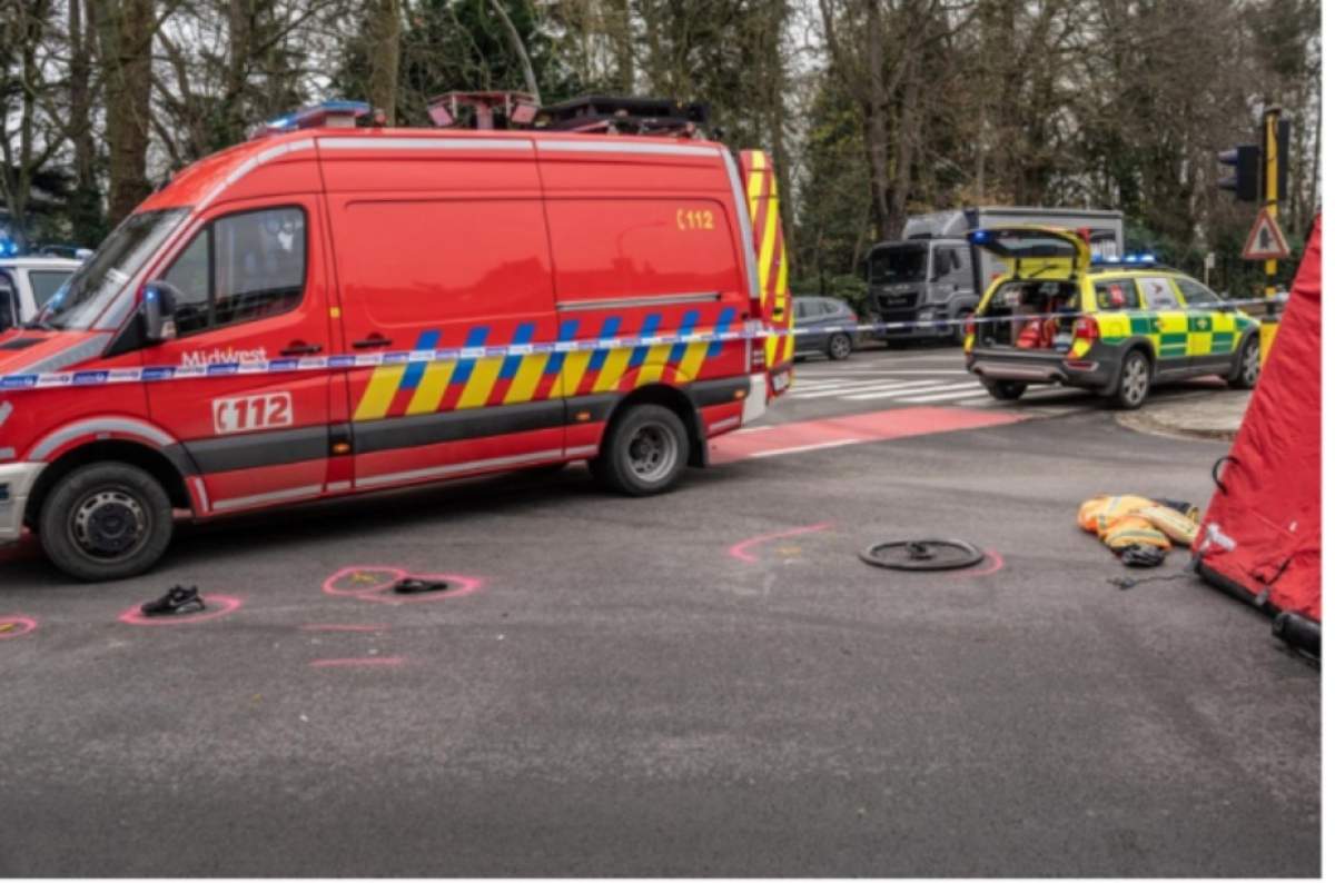 Un șofer român de camion a omorât un tânăr în vârstă de 25 de ani, în Belgia. Un bebeluș de nouă luni a rămas fără tată: ”O frumusețe de om” / FOTO