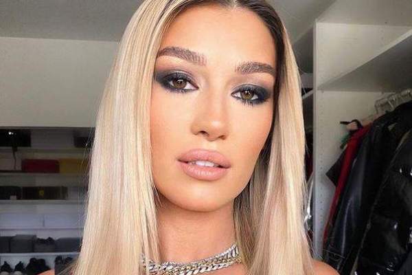 Alina Eremia își sărbătorește astăzi ziua de naștere! Ce vârstă a împlinit artista