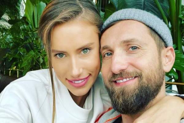 Gabriela Prisăcariu, poză rară alături de Dani Oțil. Cum s-au fotografiat cei doi soți / FOTO