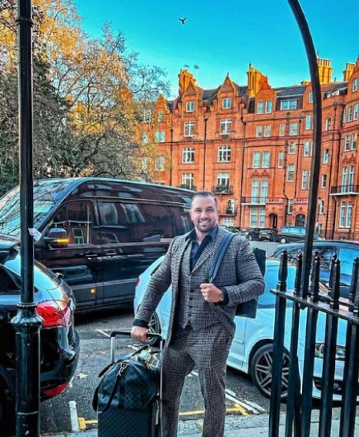 Alex Bodi a ajuns la Daria Radionova, în Londra! Afaceristul s-a fotografiat cu bagajele în una dintre cele mai luxoase zone / FOTO