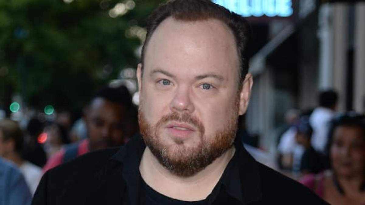 Devin Ratray a fost arestat Devin Ratray, un actor din Singur Acasă, a fost arestat, după ce și-a sugrumat iubita