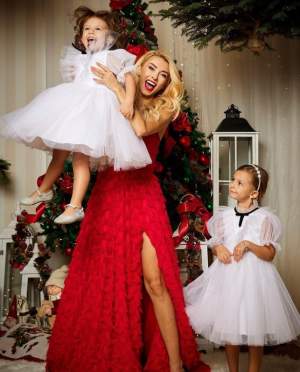 Andreea Bălan, imagini emoționante alături de fetițele ei. Cântăreața petrece sărbătorile cu familia sa